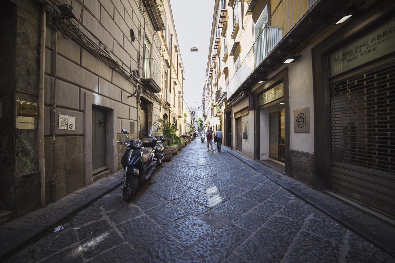 Le Stanze Di Piazza Dei Martiri Panzió Nápoly Kültér fotó