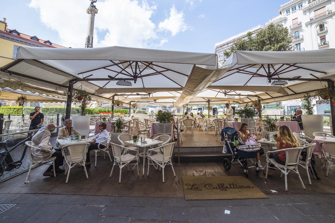 Le Stanze Di Piazza Dei Martiri Panzió Nápoly Kültér fotó